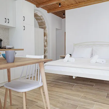 Casa Bivalve * Naxos City