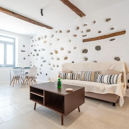 Apartment Casa Bivalve I Cozy In The Center Naxos City